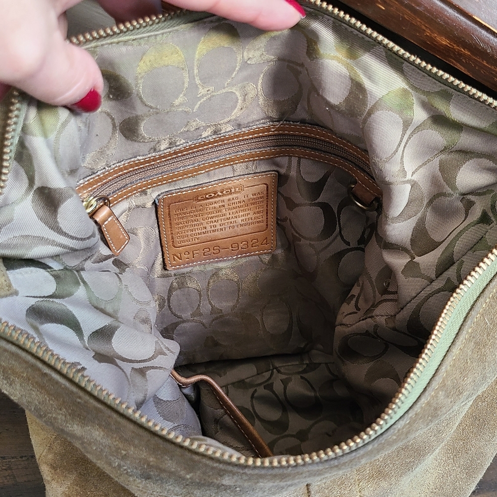 Coach Suede Olive Green Shoulder Bag 9324 - Picture 13 of 16